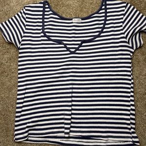 Brandy Melville crop top